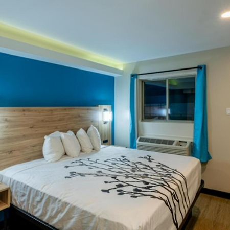 Exclusivo Inn By Oyo Grand Prairie, Tx Kültér fotó