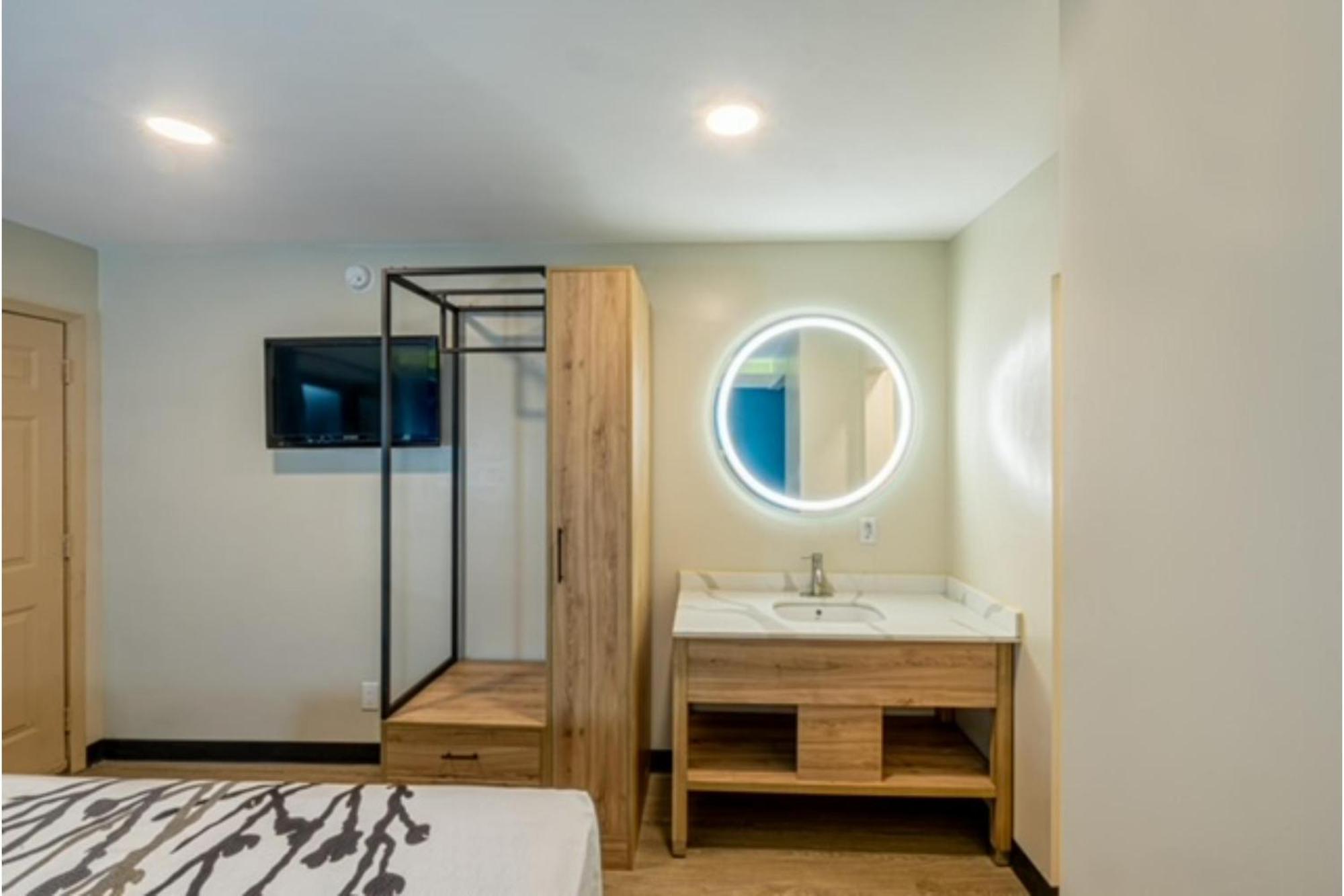 Exclusivo Inn By Oyo Grand Prairie, Tx Kültér fotó